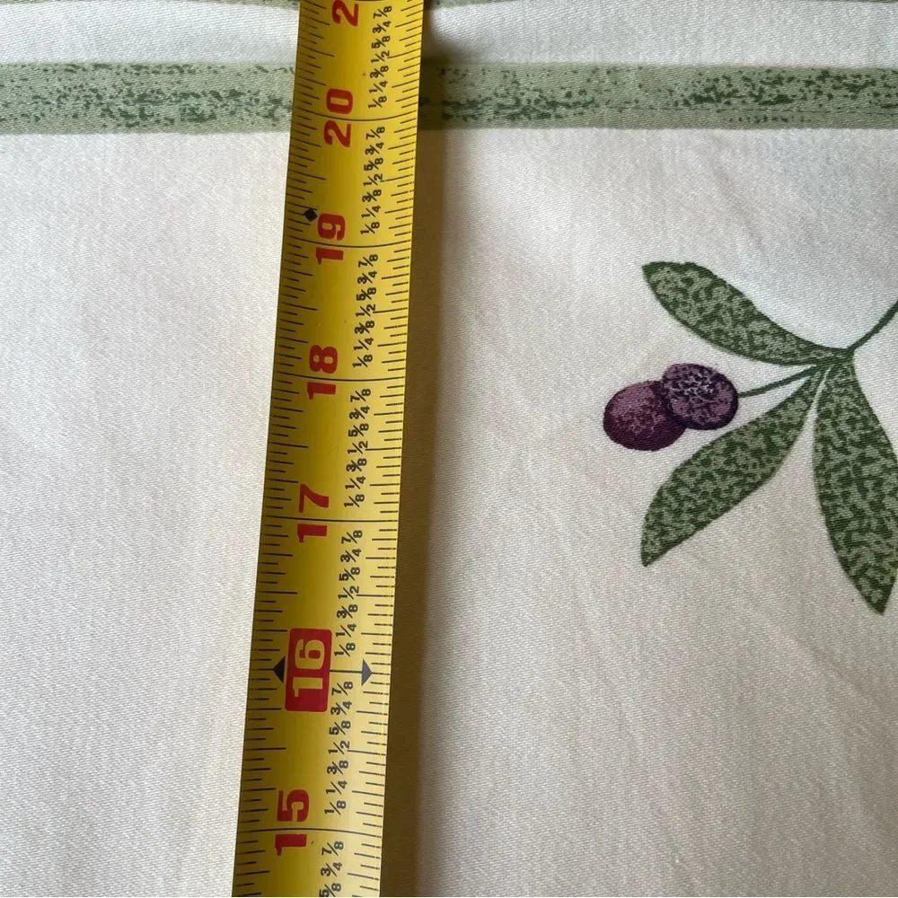 Williams Sonoma Cotton 4 pc dinner napkin olive tuscan green cream large